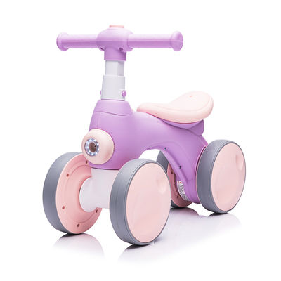 Taille du produit 56*30*45 Voiture à quatre roues pour enfants avec musique et appareil à bulles