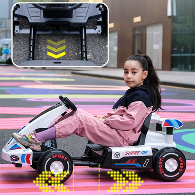 12V électrique télécommande Kart pour 6 ans enfants sur la voiture de karting en plastique type PP