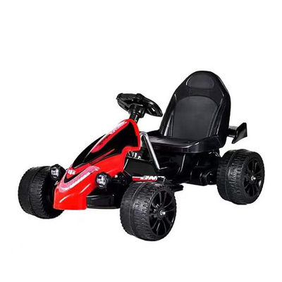 Conception classique 4 roues télécommande Voyage sur pédale Go Karts pour enfants 106 * 70 * 65 Taille