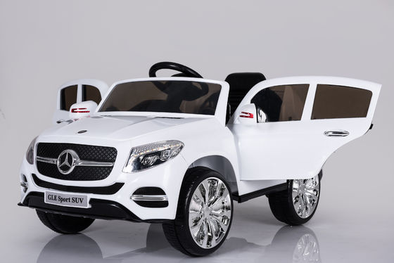 12V à quatre roues sur une voiture autorisée électrique pour les enfants peinture noire rouge batterie alimentée