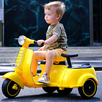 Des jouets de moto pour enfants à la mode avec des roues puissantes musique et lumières 40HQ Chargement 420pcs