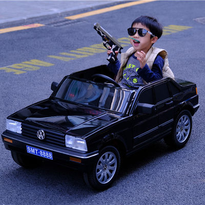 Voyage électrique pour enfants en voiture Musique et lumières Convient pour 3 à 8 ans Carton Taille 121x59x40cm