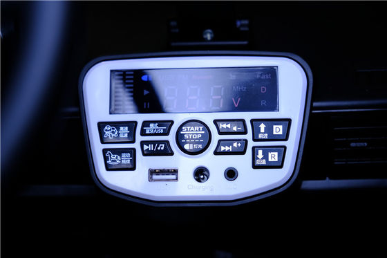 Voyage électrique pour enfants en voiture Musique et lumières Convient pour 3 à 8 ans Carton Taille 121x59x40cm