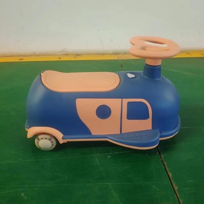 Grade de plastique vert Happy Baby Balance Car pour les jouets pour enfants Voyage en voiture Réduction directe