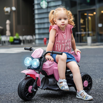Tricycle électrique pour enfants avec des lumières et des pédales de musique Âges 5-7 Fun multi-fonction
