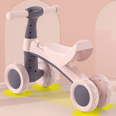 Groupe d'âge 2 à 4 ans Pas de pédales Popular Ride On Car pour les enfants Mini Balance Bike