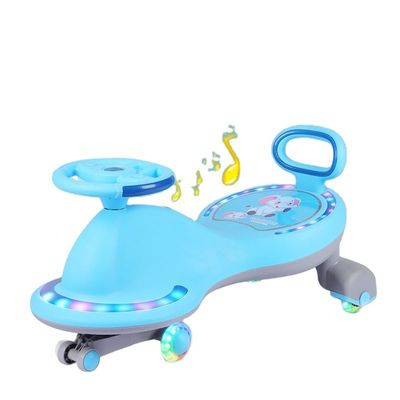 Les enfants montent sur des scooters, des voitures, des vélos, des jouets avec des lumières de musique et des roues silencieuses en PU