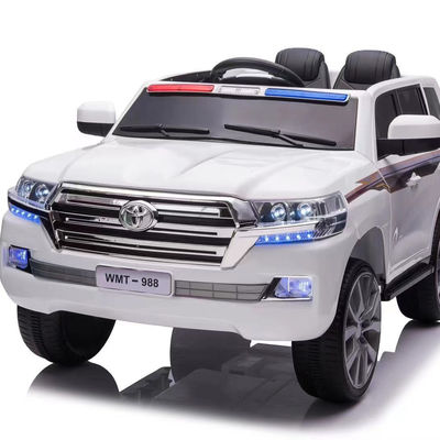 2023 Produits Noir/Blanc Double siège 12V télécommande batterie Voyage en voiture pour les enfants