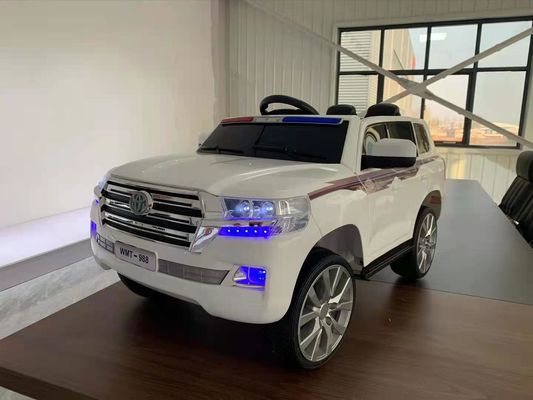 2023 Produits Noir/Blanc Double siège 12V télécommande batterie Voyage en voiture pour les enfants