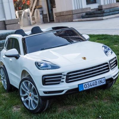 Commande à distance et musique Voyage sur les voitures de jouets électriques pour enfants Unisexe batterie alimentée