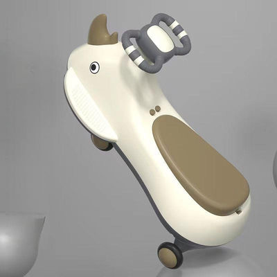 Boîte de rangement musique dynamique et éclairage plastique Voyage en voiture pour les enfants vélo équilibré