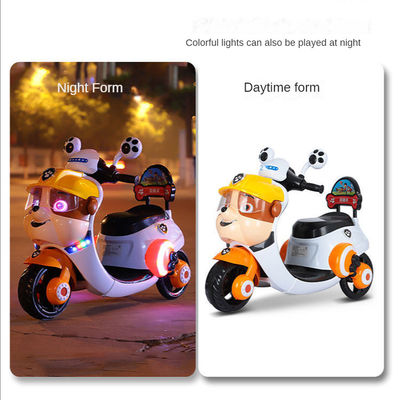 Style Motocycle pour enfants à trois roues avec lumière et musique Temps de charge 8-10 heures