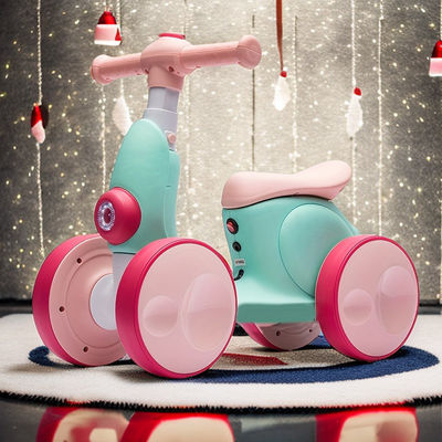 Autos électriques pour enfants avec musique Variété d'âge 5-7 Carton Taille 39*31*20cm