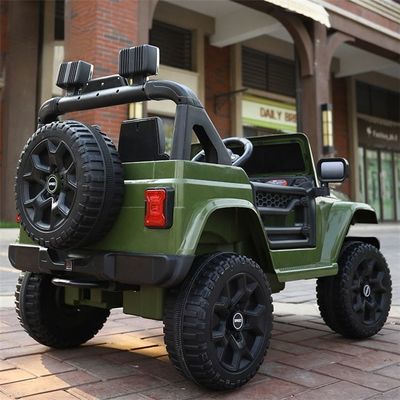2022 Electric Kids Ride On Car 4x4 Sports Drive Outdoor Pour les enfants avec du plastique PP