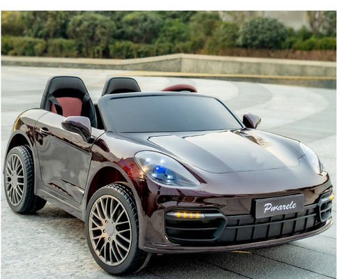 Plastique électrique Voyage sur les enfants voiture 12V télécommande Carton Taille 132 * 72 * 36CM 10 ans