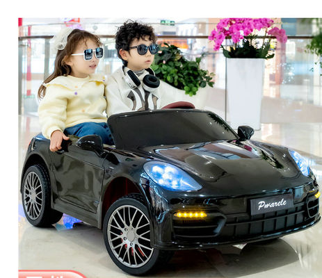 2023 Plastique 12V électrique Voyage en voiture pour les enfants 2 places Poids de chargement 60 kg Bénéfice