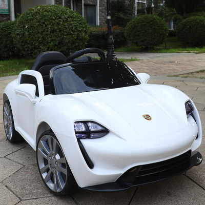 Enfants en plastique conduisent une voiture électrique avec télécommande 3-6 ans Âge 6V4.0AH*2 Batterie