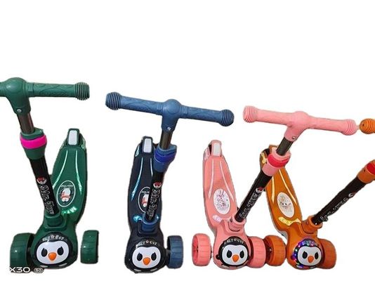 3 roues en PU LED scooter pour bébés
