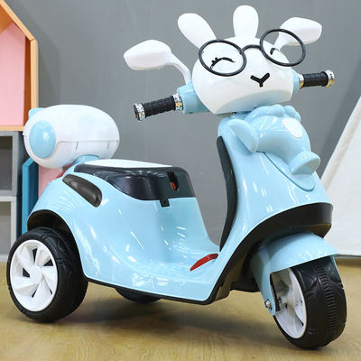 Plastique PP Voiture électrique pour enfants 380 Moteur avec musique et éclairage pour la petite enfance
