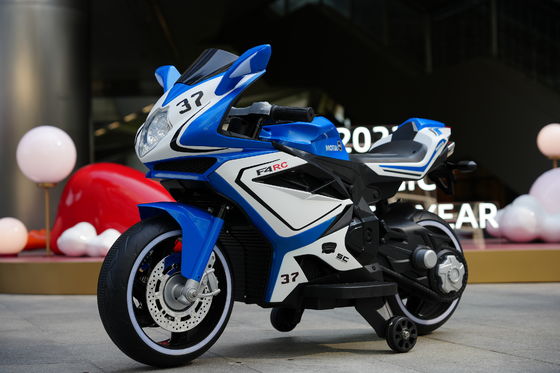 12V électrique de conduite sur la moto voiture avec la musique et l'éclairage LED pour les enfants fabriqués