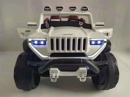 Voyage électrique en plastique pour enfants sur une voiture de jouet avec une boîte de rangement surdimensionnée et quatre roues