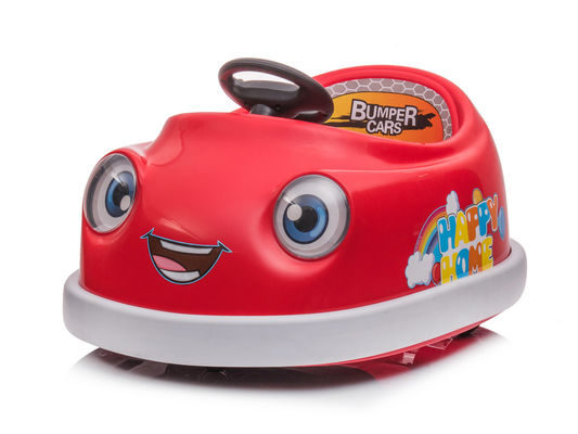 Les enfants se déplacent sur des voitures de secours pour les enfants pour conduire une charge maximale de 30 kg.