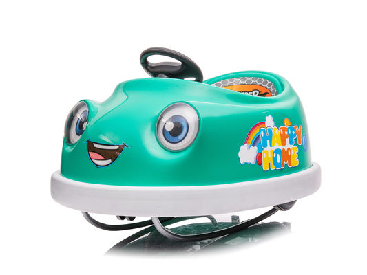 Les enfants se déplacent sur des voitures de secours pour les enfants pour conduire une charge maximale de 30 kg.