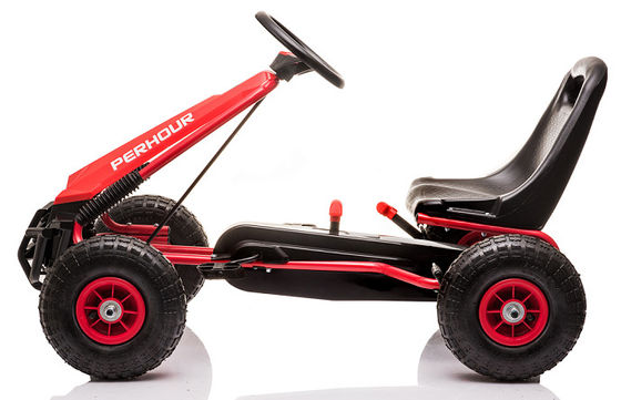 Enfants de 5 à 7 ans Jouet de karting à pédales rouges à quatre roues avec embrayage et frein à pneus gonflés