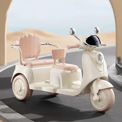 2024 Scooter à deux places avec lecteur multifonctionnel et Bluetooth Léger à seulement 12 kg